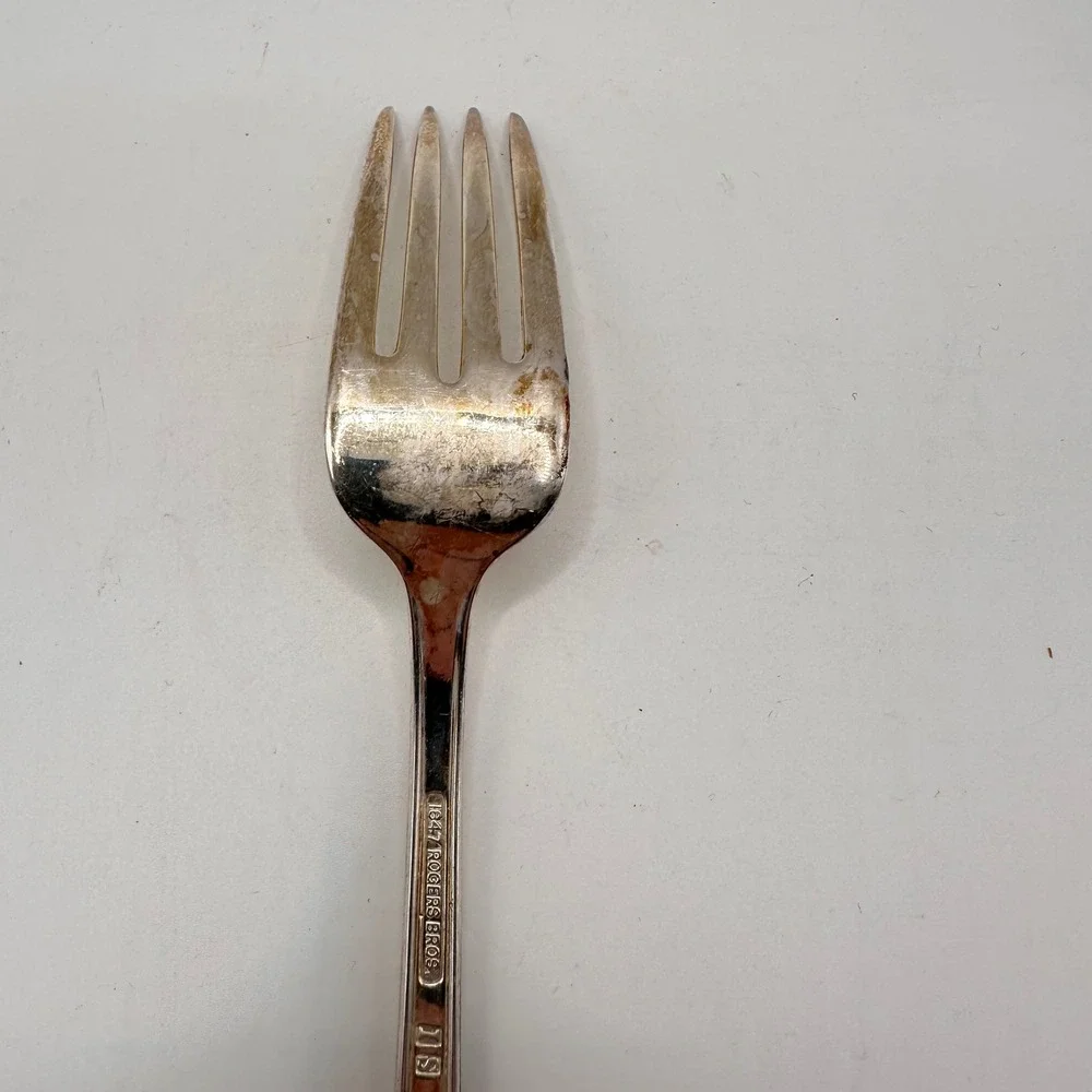 1847 Rogers‎ Bros Adoration Silverplate Dinner Fork Vintage International Silver